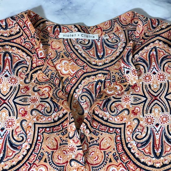 Violet + Claire Orange Quatrefoil Geometric Blouse - Picture 4 of 8